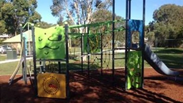 Alice Street Park playground