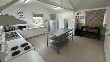 Ningi Community Hall – Kitchen