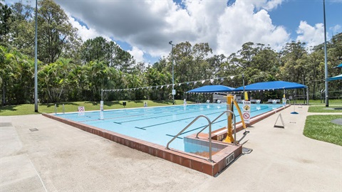 Woodford swimming pool - Outdoor pool