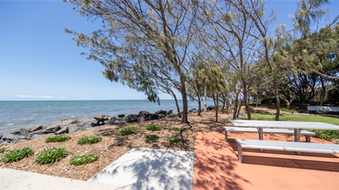  Foreshore seating area near Beachmere Caravan Park