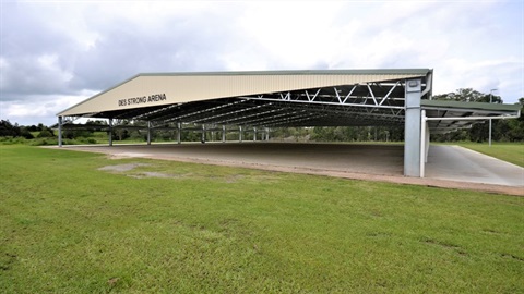 Devine Court Sports Complex - Dog arena