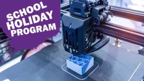 3D printer making a blue item