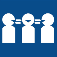 Icon of three people with arrows between them, representing translation or communication.