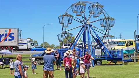 Image of a ferris wheel