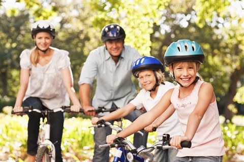 Family on bikes.jpg